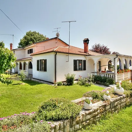 Gostinjska kuća Paradinovic